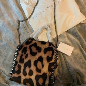 Stella McCartney Crossbody bag.